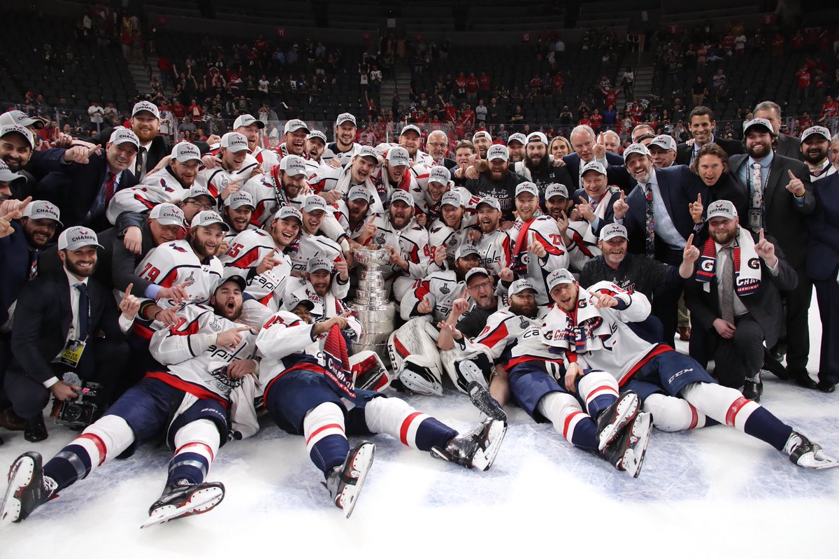 Les Capitals Champions De La Coupe Stanley Amélie Delobel Communications 