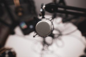 Les avantages de lancer un podcast
